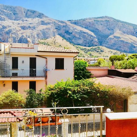 Casa Vacanze Isolotto Isola delle Femmine Exterior photo