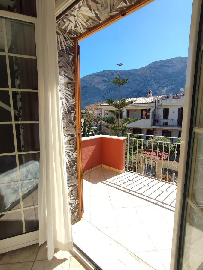 Casa Vacanze Isolotto Isola delle Femmine Exterior photo
