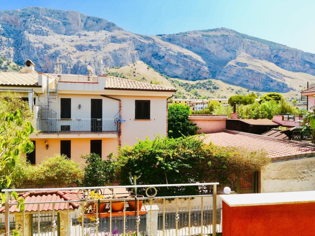 Casa Vacanze Isolotto Isola delle Femmine Exterior photo